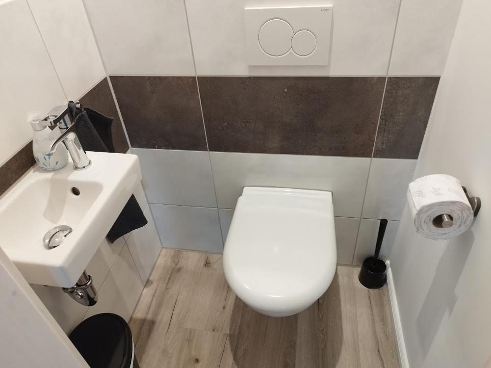 Kleine Freiheit Apartment Juebek Ngoại thất bức ảnh